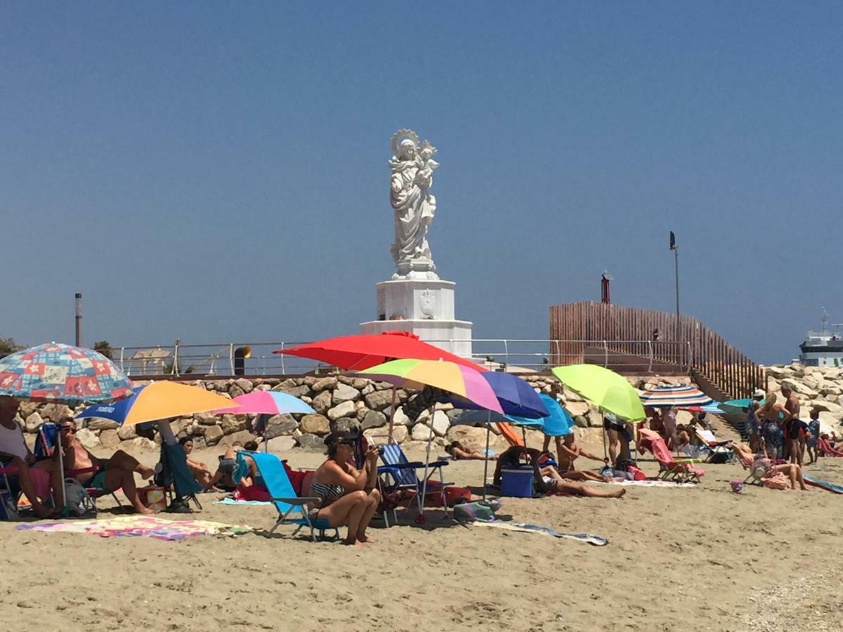 1 Calle Del Mar Apartamento Garrucha Kültér fotó