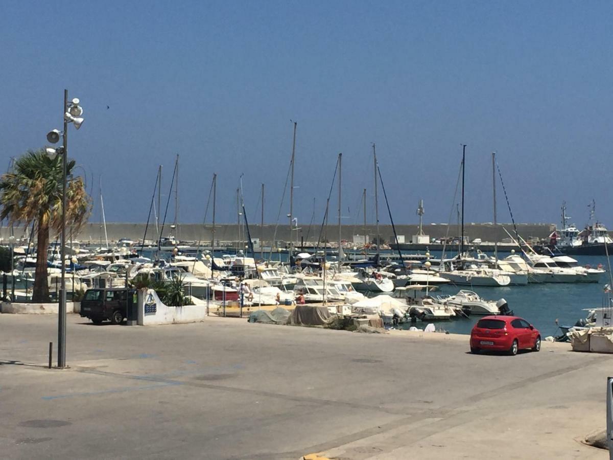 1 Calle Del Mar Apartamento Garrucha Kültér fotó